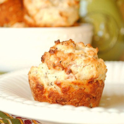 {Perfect One-Dish Dinners} Mini Parmesan Muffins with Prosciutto and Basil
