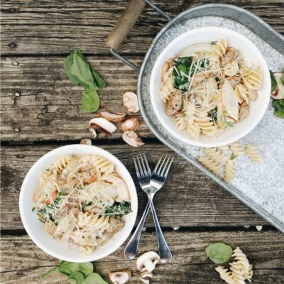 Creamy Black Pepper Pork Pasta with Mushrooms and Spinach